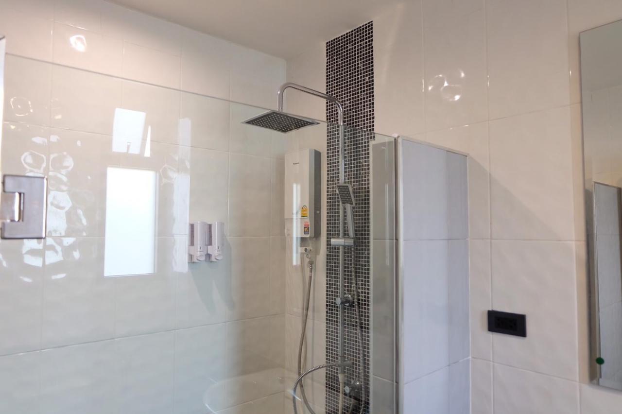 De Vine House Hotel Roi Et Ngoại thất bức ảnh