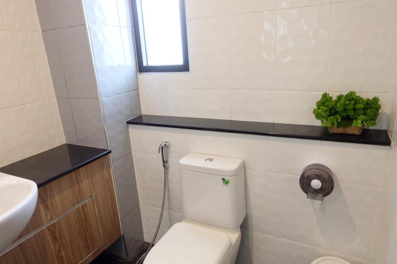 De Vine House Hotel Roi Et Ngoại thất bức ảnh